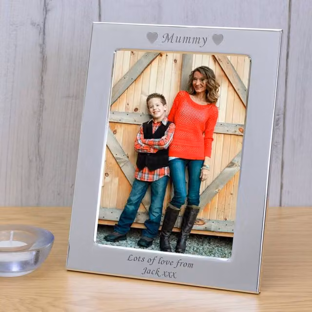 Uniqueful Personalised Silver Plated Rectangular Metal Picture Frame for Mothers Day and Birthdays, W/H: 10 x 15 cm