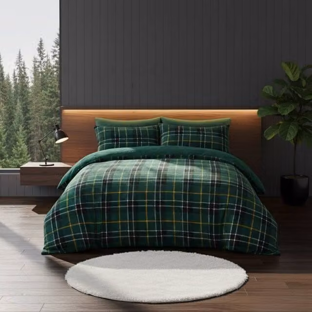 Snug City Reversible Green Tartan Check Fleece Duvet Cover and Pillowcase Set, W: 90 cm, L: 200 cm