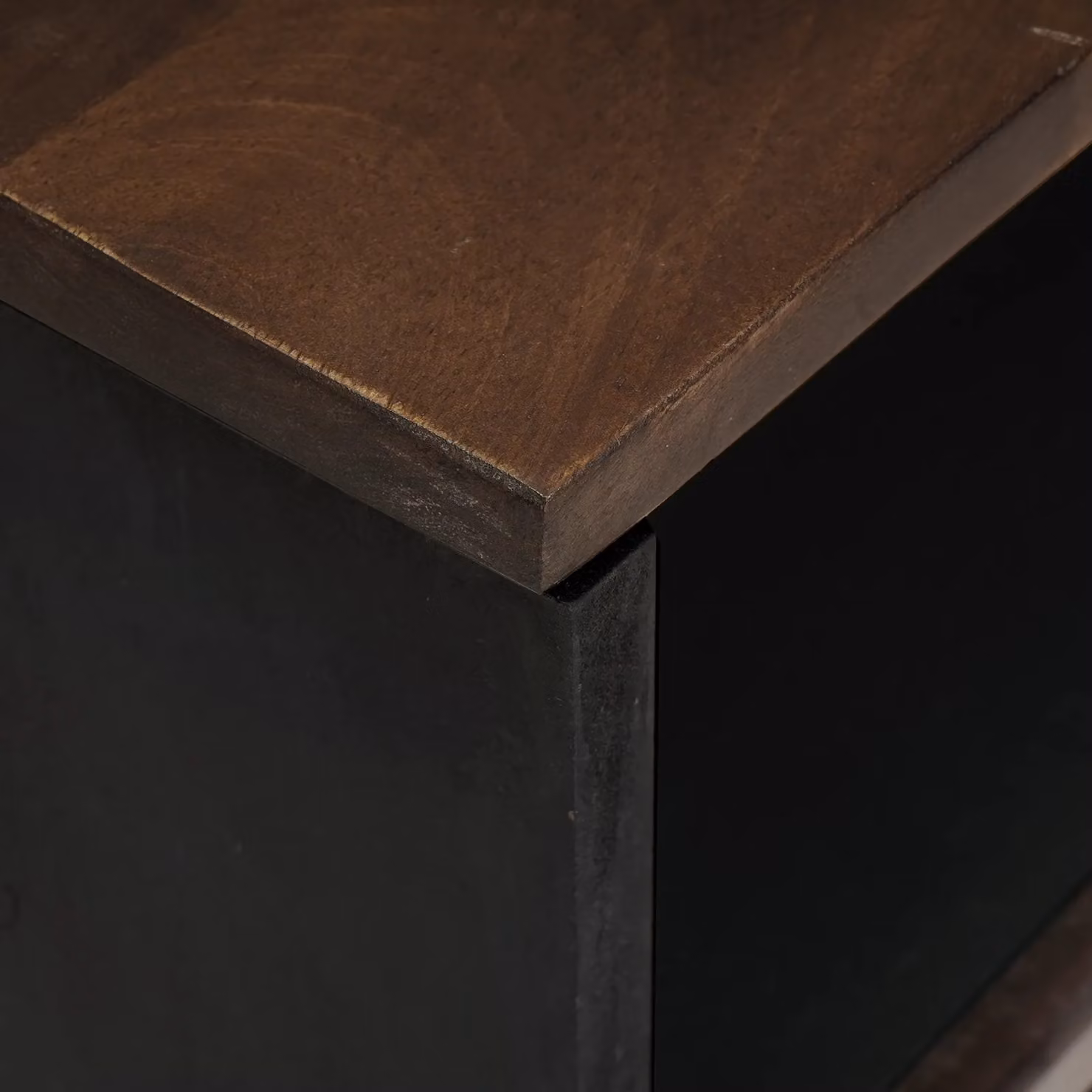 Berkfield Home Modern Bedside Cabinet in Brown Walnut, W/D/H: 50 x 33 x 60 cm – 4