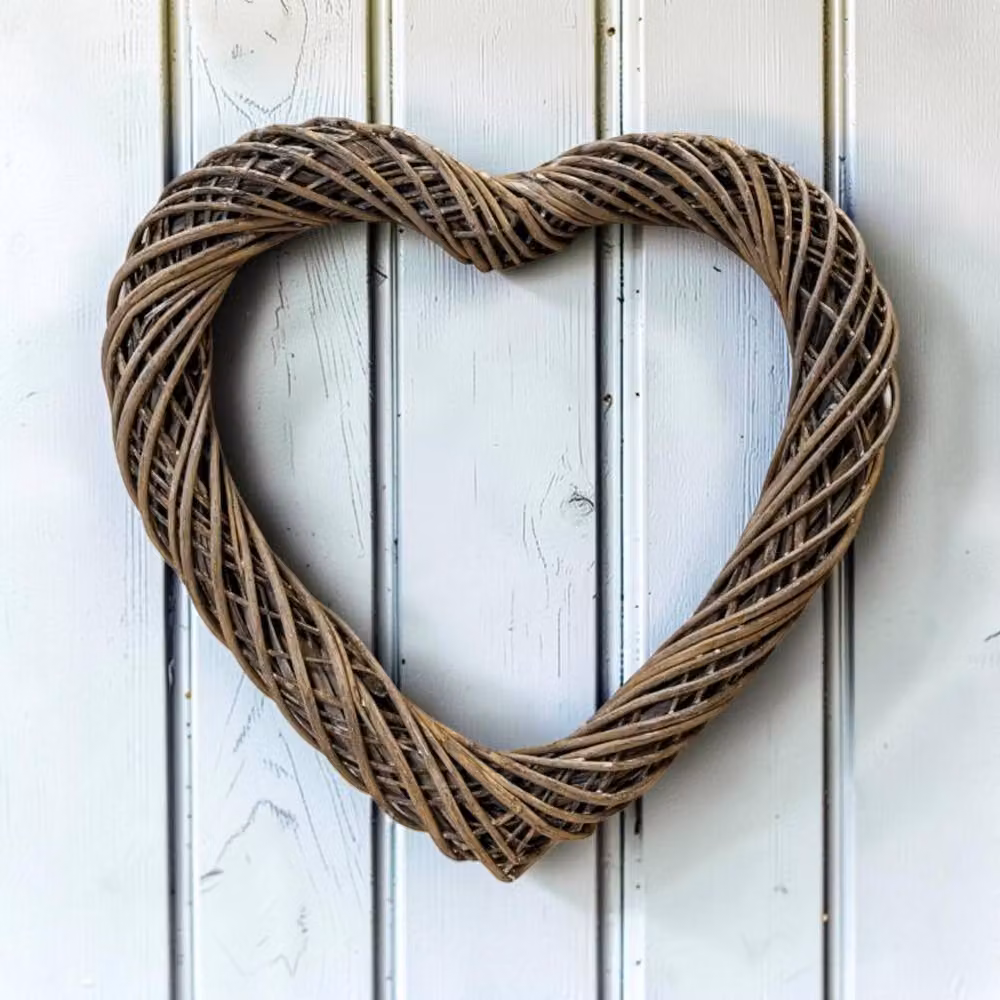 Four Candle Grey Thick Willow Heart Wreath, Diameter: 60 cm – 2