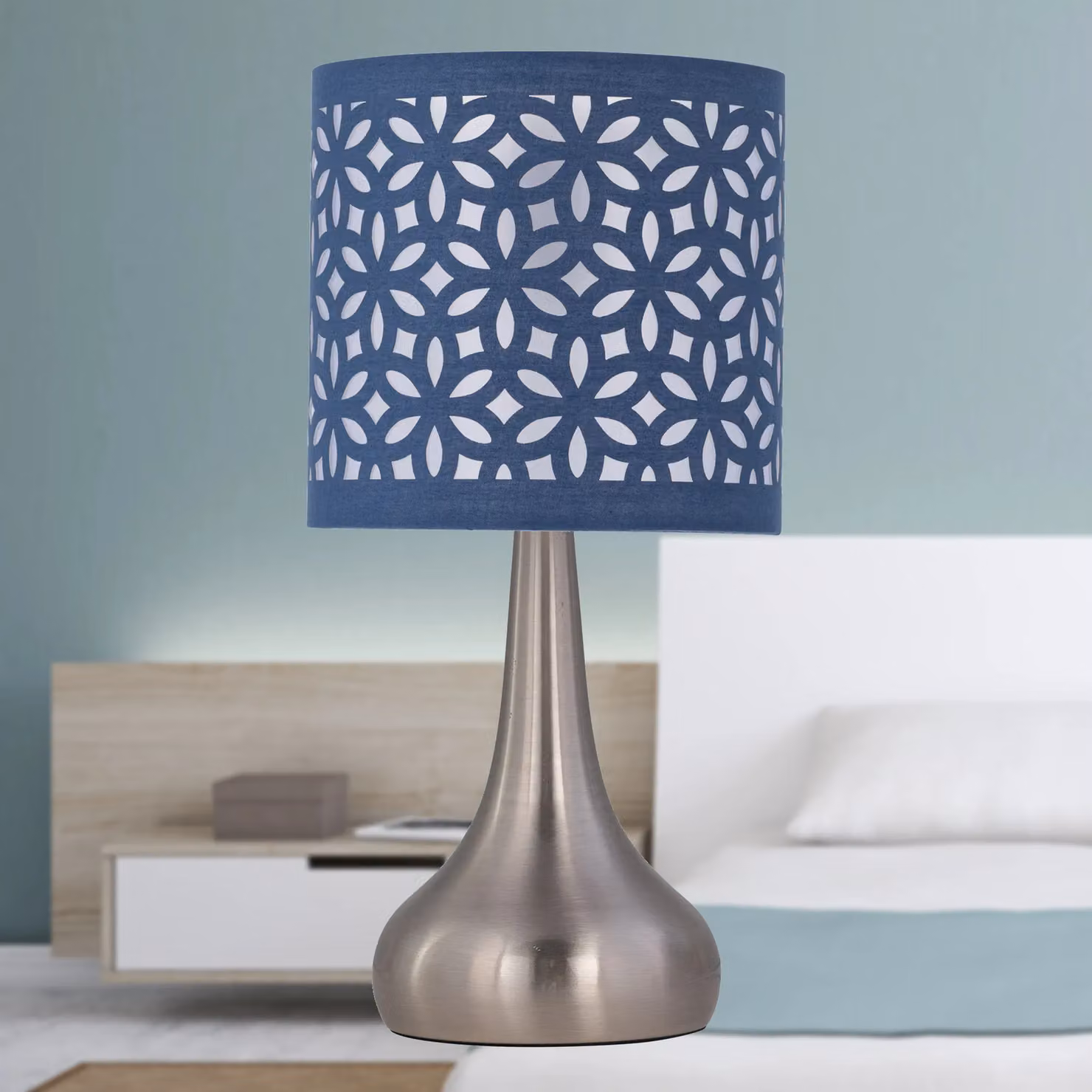 First Choice Lighting Romana Touch Table Lamp in Brushed Chrome and Blue – 5