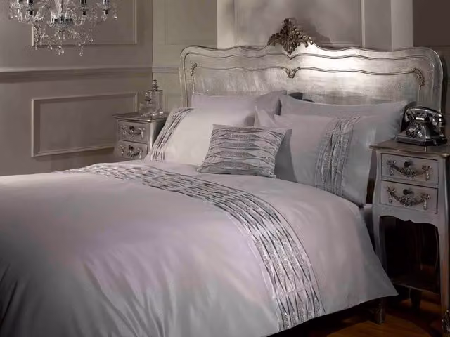 Rapport Home Crystal Shine Polycotton Duvet Cover and Pillowcase Set in Silver, W/D/H: 135 x 200 cm and 50 x 75 cm