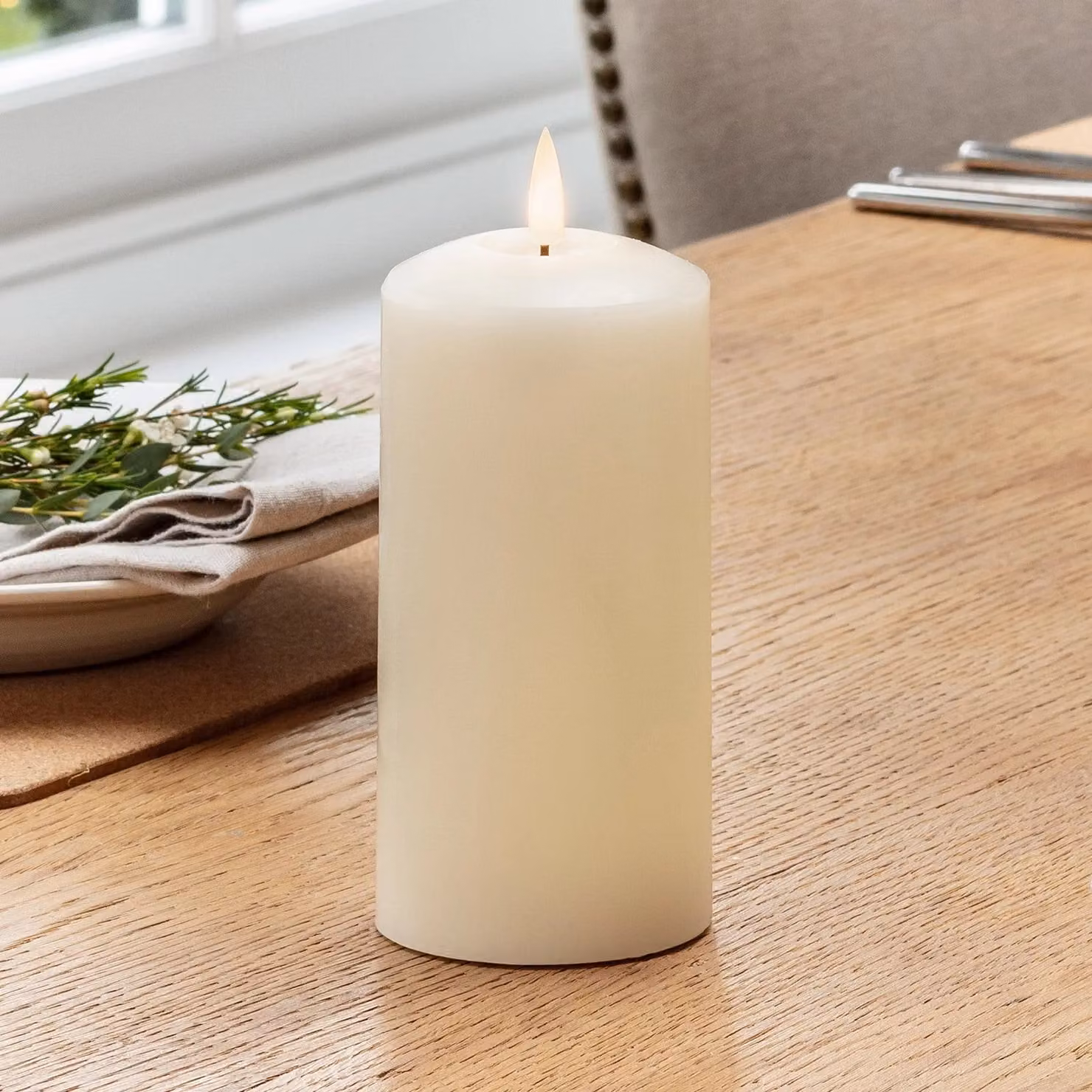Lights4fun TruGlow Ivory LED Pillar Candle with Remote Control and Flicker Effect, Height: 15 cm