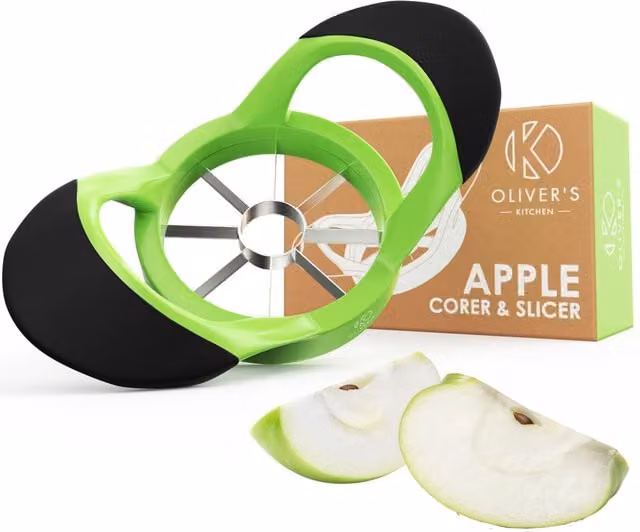 Oliver's Kitchen Round Apple Corer and Slicer in Green