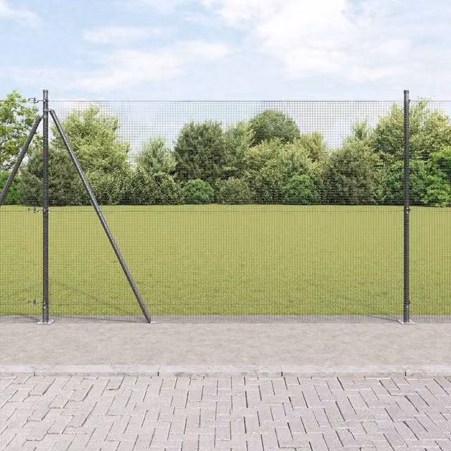 Berkfield Home Grey Steel Welded Wire Fence with 7 Flanged Posts, W: 10 m, H: 1.5 m – 1