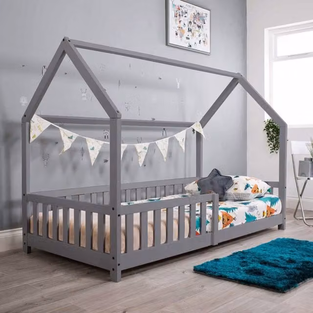 Flair Furnishings Explorer Playhouse Bed for Children in Grey and White Lacquered Pine Wood