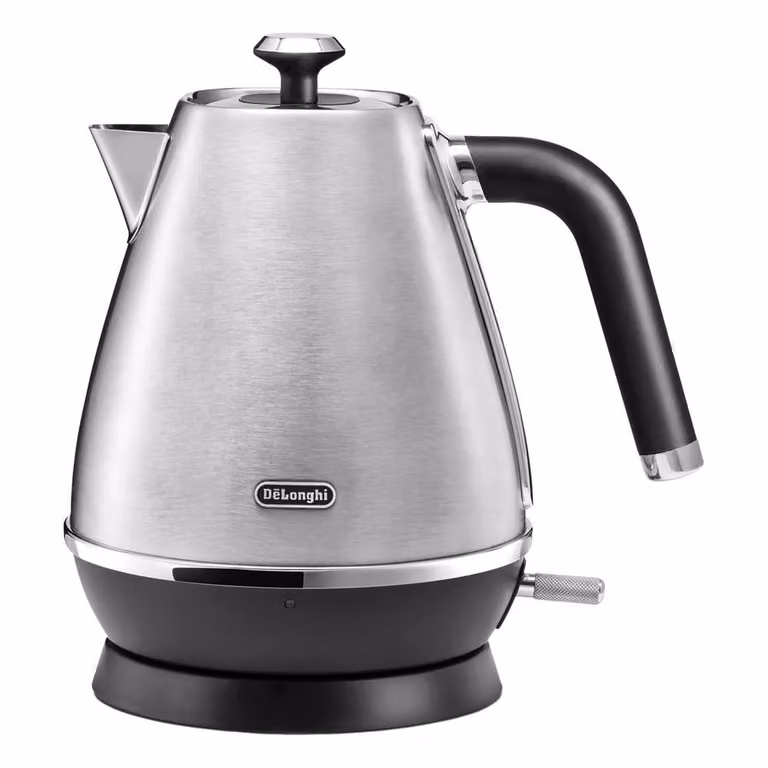 DeLonghi Distinta X Stainless Steel Kettle 1.7 l and 4 Slice Toaster Set in Silver