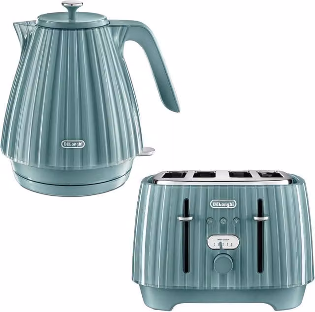 DeLonghi Ballerina Kettle and 4-Slice Toaster Set in Green