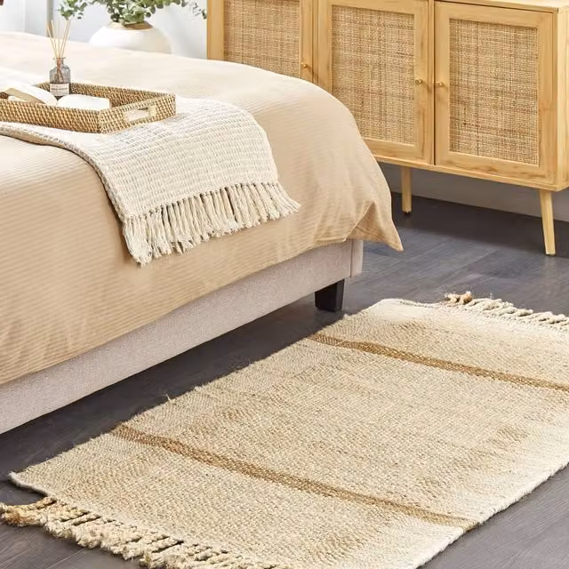 Wyld and Coco Handwoven Jute and Cotton Boho Rug in Beige with Fringes, W/D: 80 x 150 cm – 1