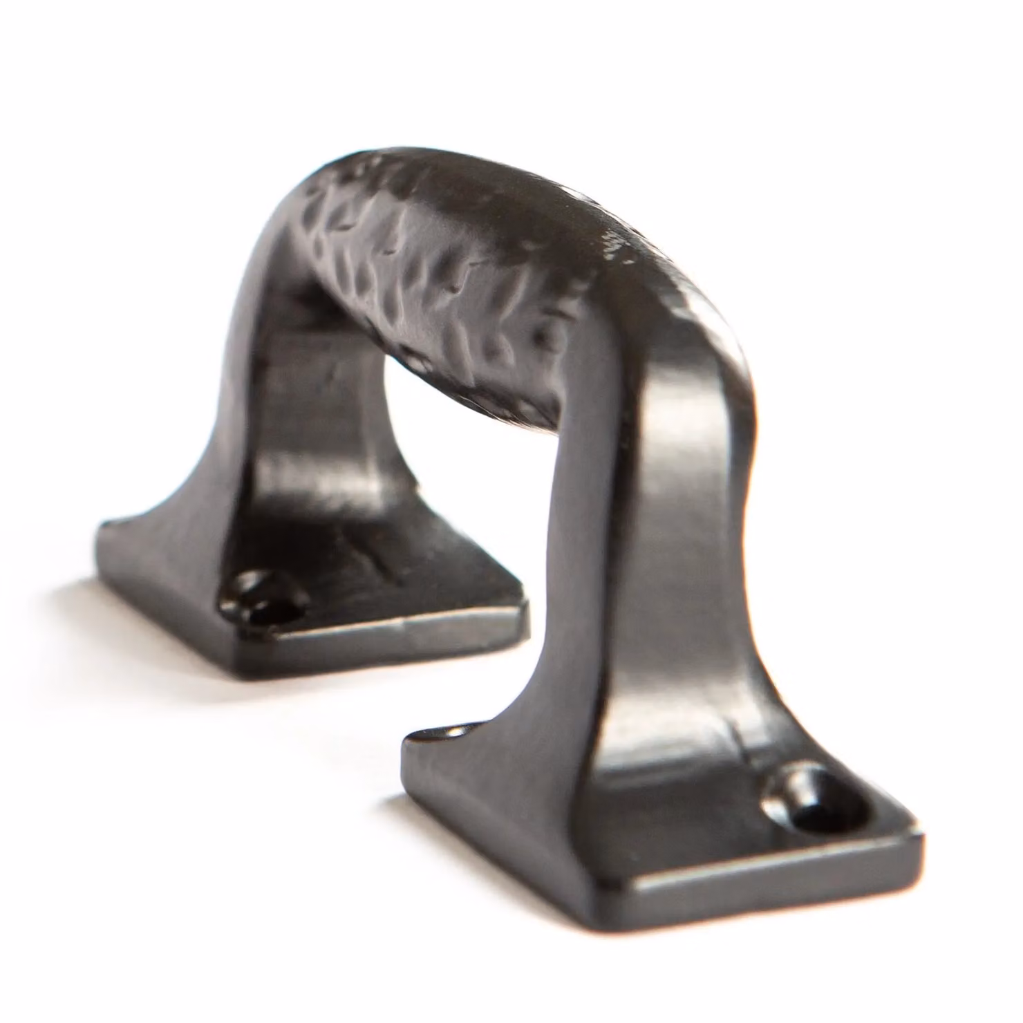 Hammer and Tongs Forged Iron Bow Barn Door Handles in Matt Black, Pack of 4 – 2