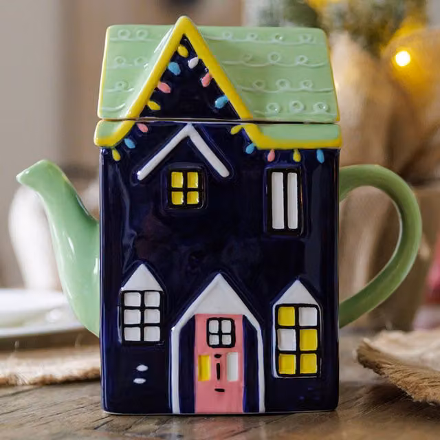 KitchenCraft The Nutcracker Collection Ceramic Teapot House in Black