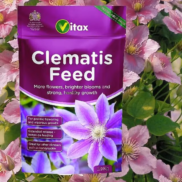 Vitax Organic Clematis Feed 900g