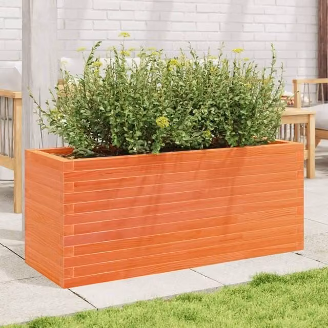 Berkfield Home Decorative Garden Planter in Brown Solid Wood, W: 110 cm, D: 40 cm, H: 45.5 cm