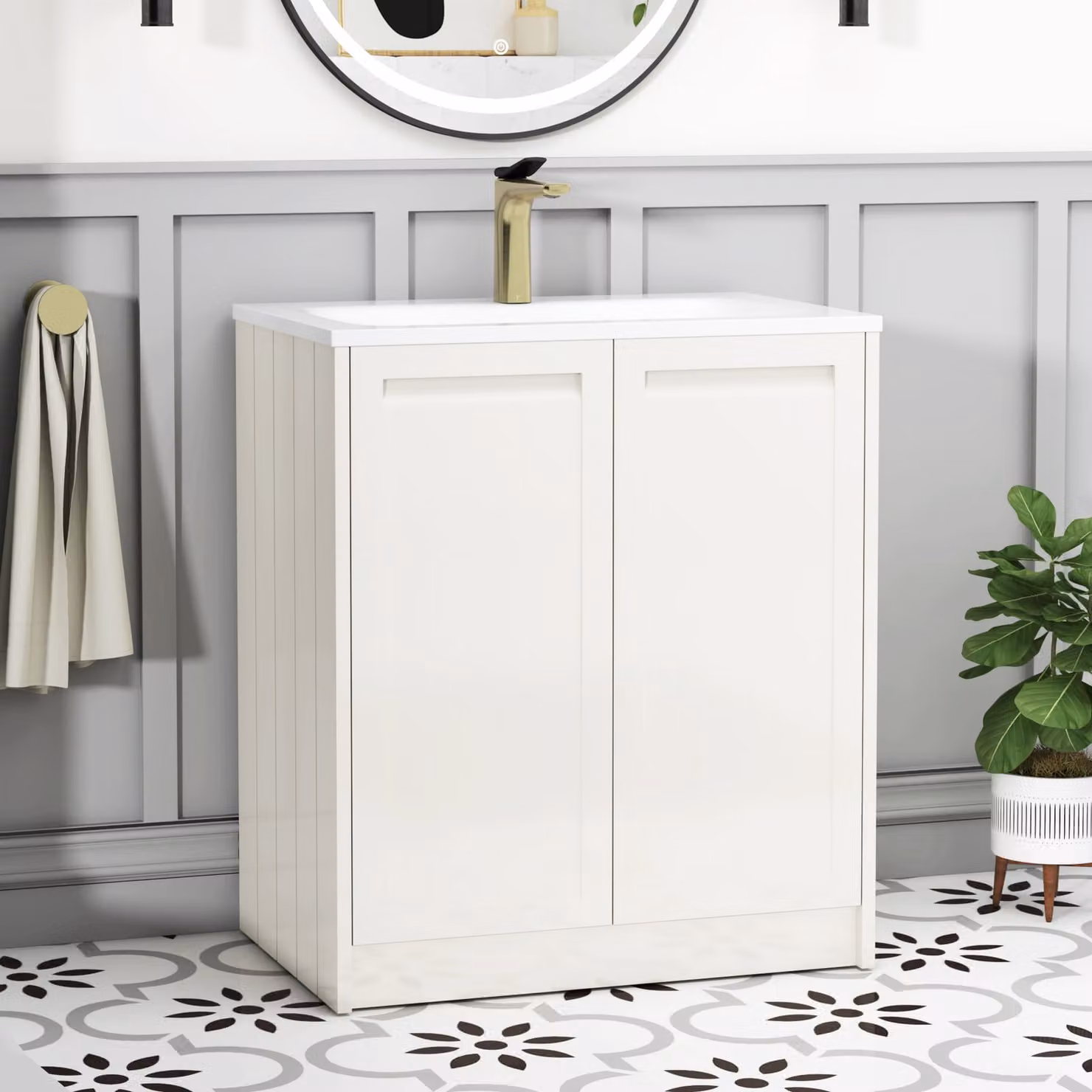 Royal Bathrooms Elmore 700mm Traditional Floor Standing 2 Door Vanity Unit with Matt Stone Basin, Classic White