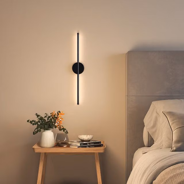 Livingandhome Black LED Strip Wall Light with Warm White Light, 60 cm