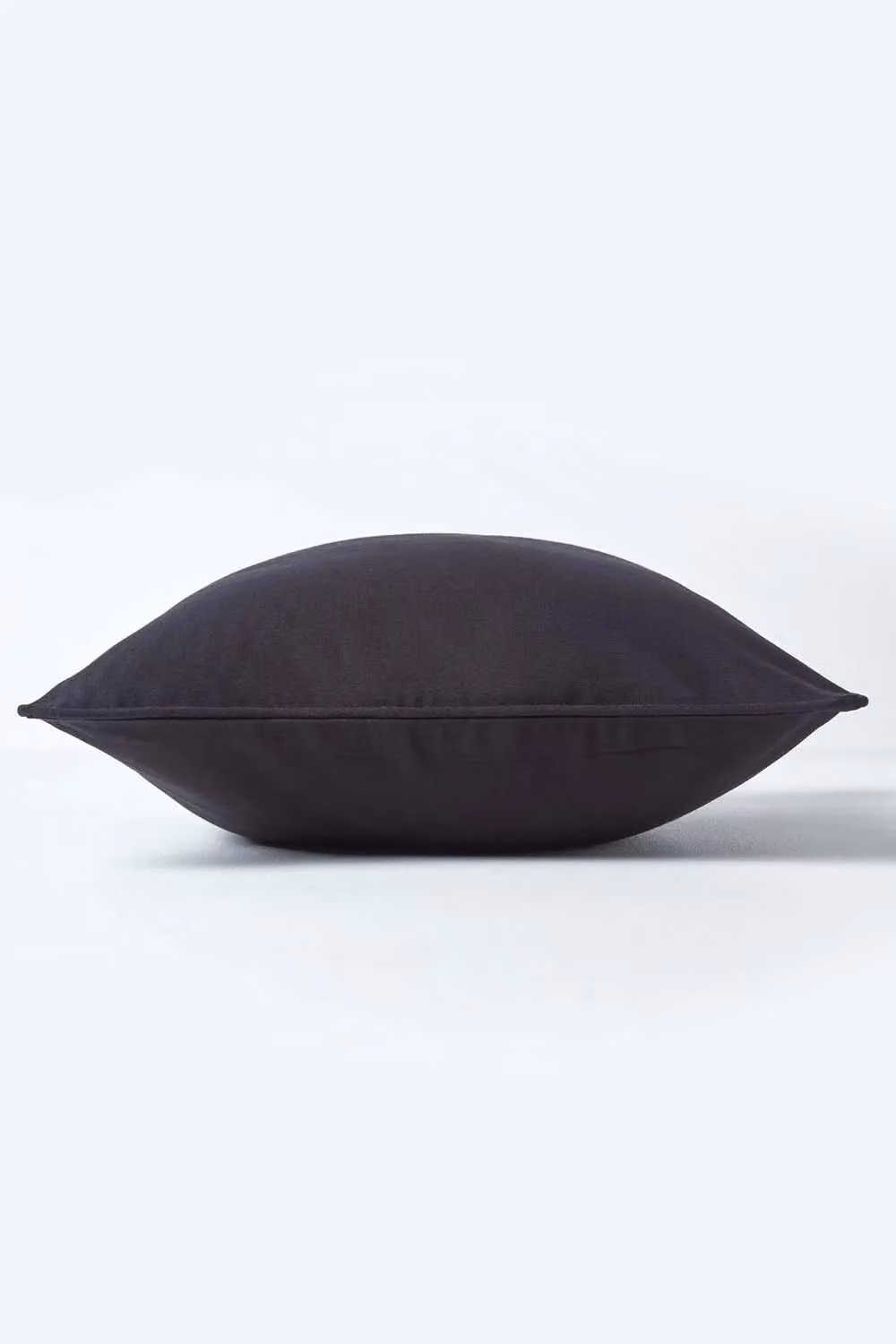 Homescapes Plain Black Cotton Square Cushion Cover, W/D/H: 60 x 60 x 60 cm – 2