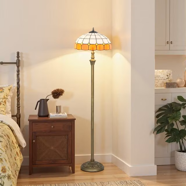 HOMCOM Vintage Floor Lamp with Handcrafted Stained Glass in Bronze and Orange
