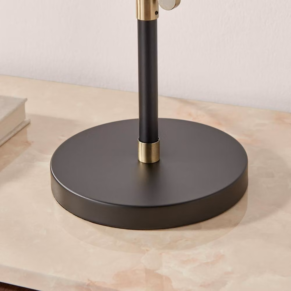 FurnitureboxUK Lucinda Modern Table Lamp in White, Black and Gold/Brass – 3