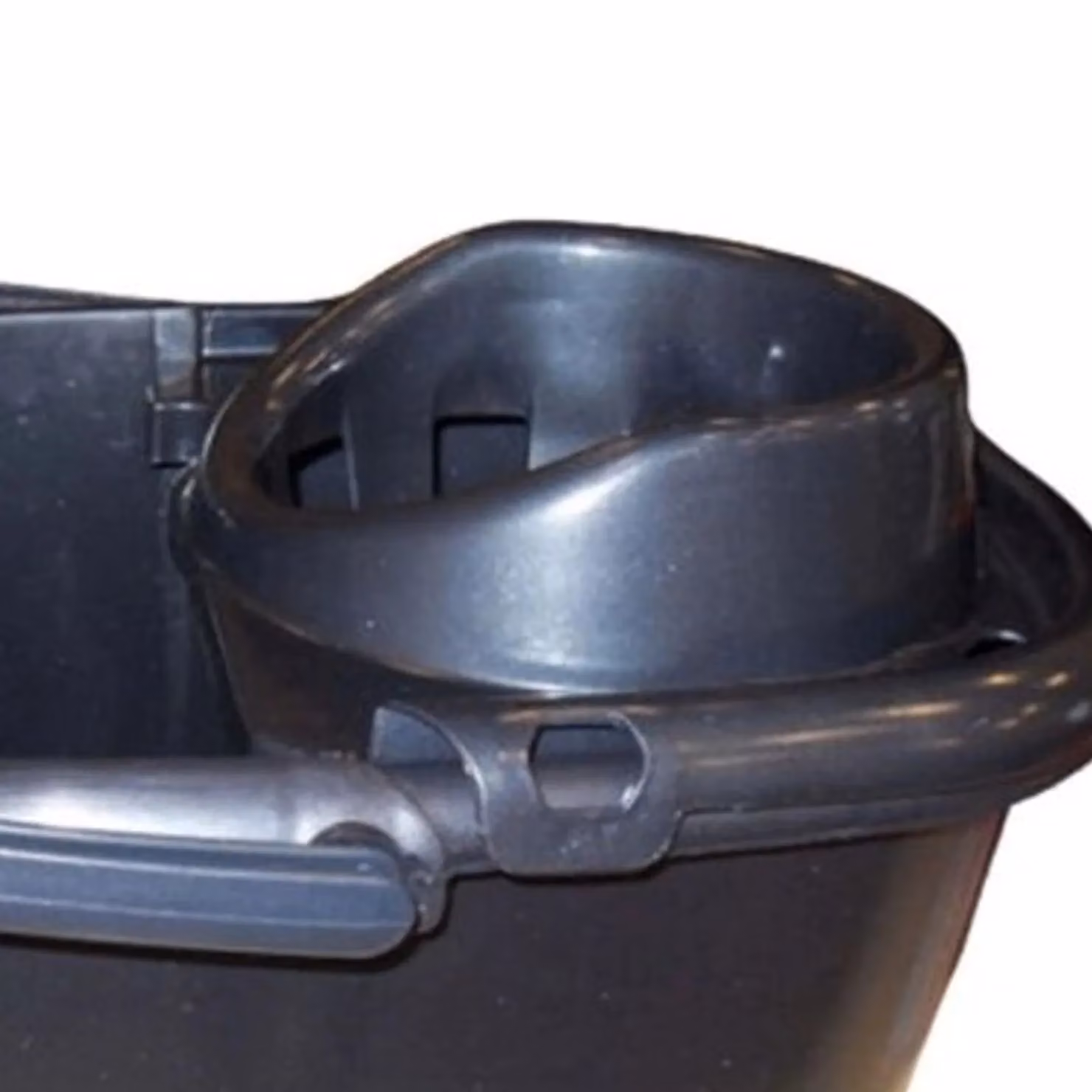 TML Plastic Mop Bucket with Wringer in Grey – 2