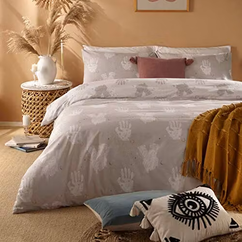 Furn Be Kind Reversible Graphic Duvet Cover and Pillowcase Set in Grey – 2