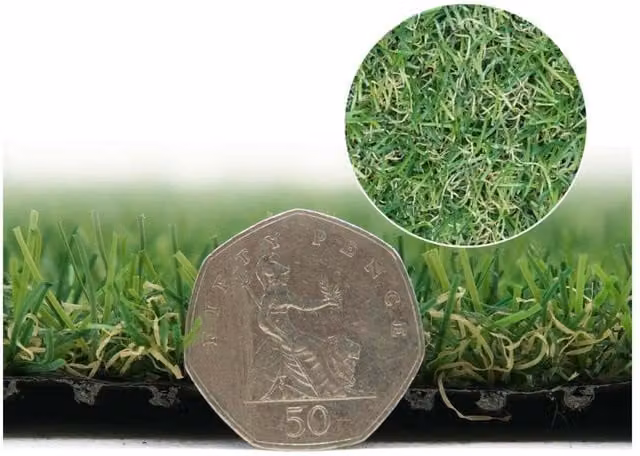 Artificial Grass GB Fern 20mm Soft Artificial Grass in Green, W: 400 cm x D: 400 cm