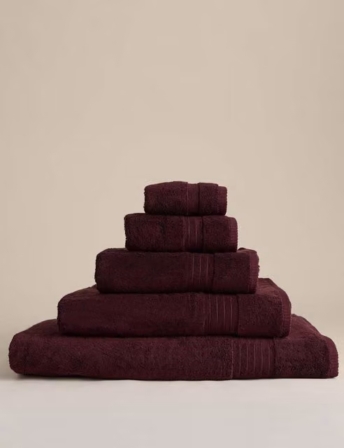 M&S Egyptian Cotton Fluffy Quick Drying Towel in Purple