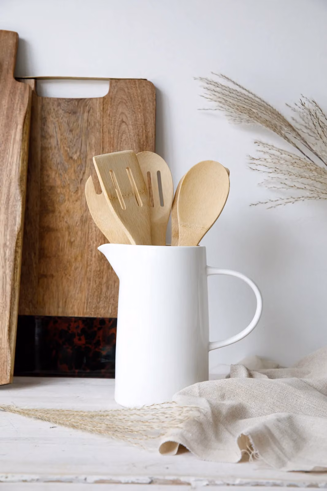 Natural Elements 5-Piece Bamboo Kitchen Utensil Set in Brown – 5