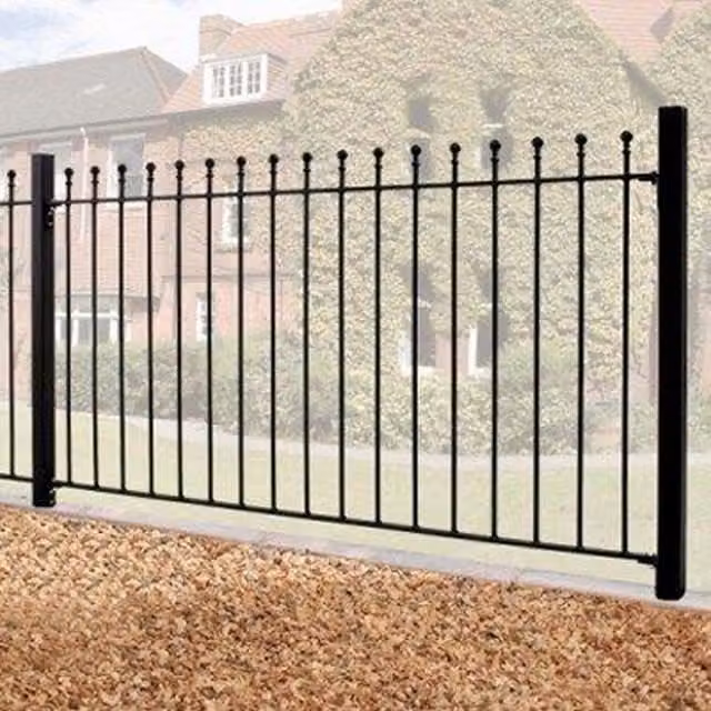 Burbage Iron Craft Manor Fence Panel in Black Powder-Coated Galvanised Steel, W: 183 cm, H: 91.5 cm – 1