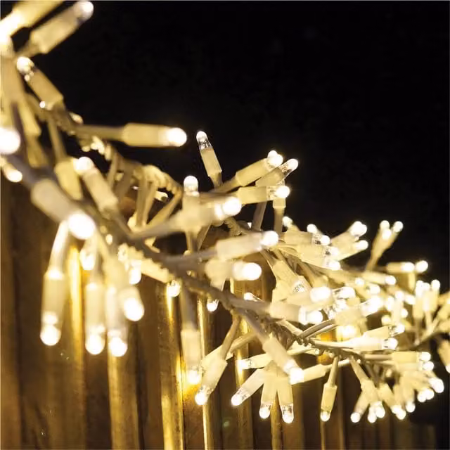 Xmas Haus Warm White LED Cluster Christmas Lights with White Rubber Cable, IP65 Rated, 5m, 250 LEDs