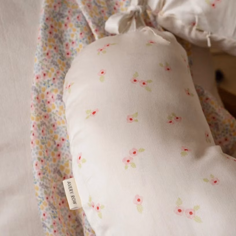 Avery Row Anemone C-Shape Nursing Pillow in Pink Organic Cotton – 3