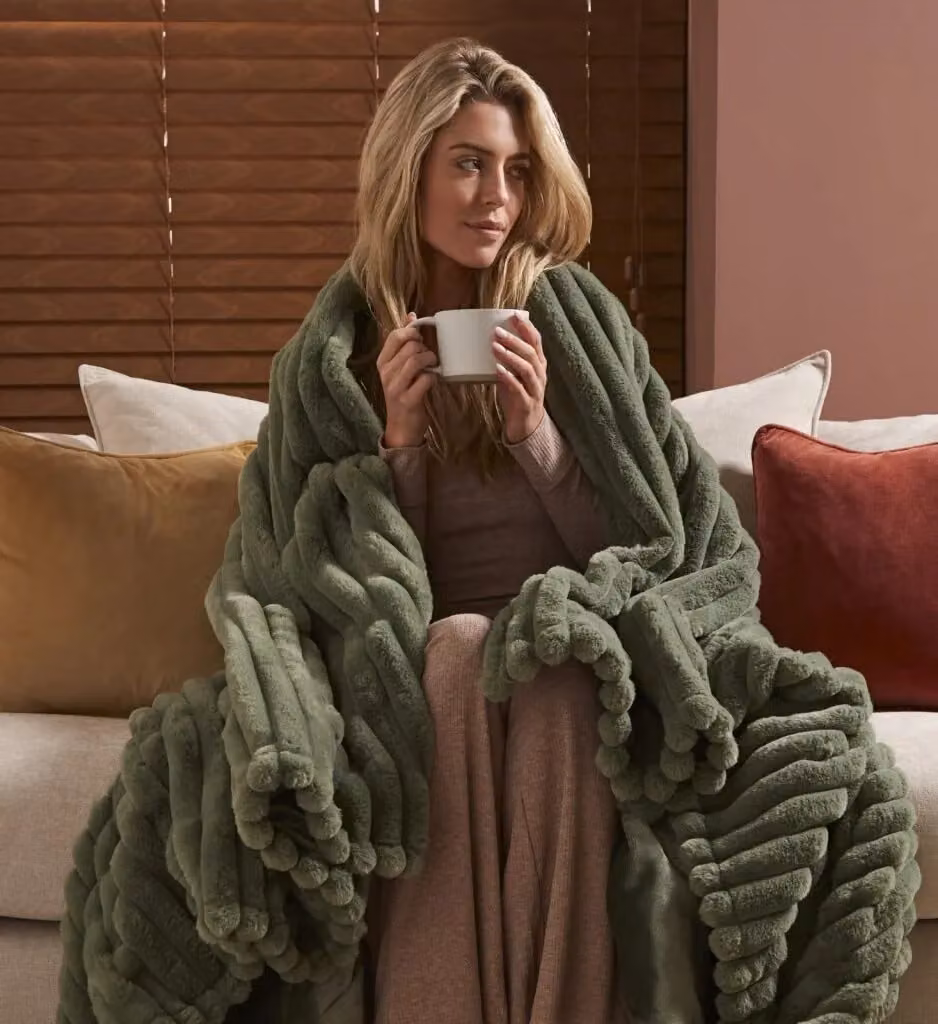 Morphy Richards EverCosy Luxury Striped Fleece Electric Heated Throw, Green, W/D: 160 x 130 cm – 2