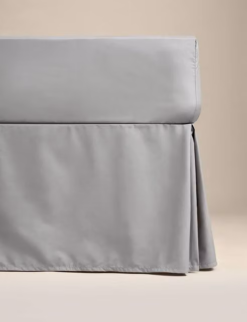 M&S Egyptian Cotton 230 Thread Count Crisp Percale Valance in Grey