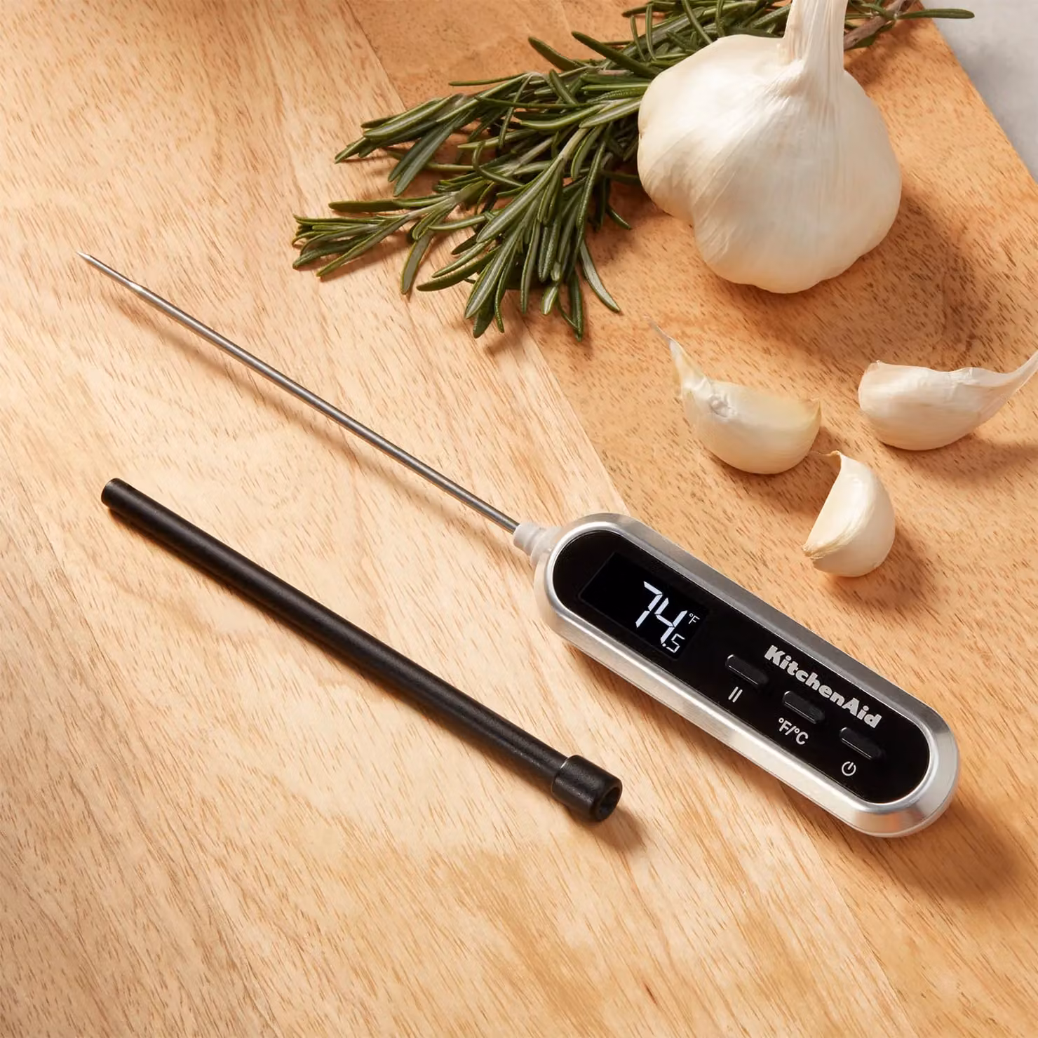 KitchenAid Backlit Digital Instant Kitchen Thermometer, -20° to 250°C Range, Black – 3