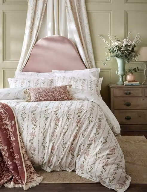 Historic Royal Palaces 2 Pack Striped Cotton Percale Pillowcases in Light Pink