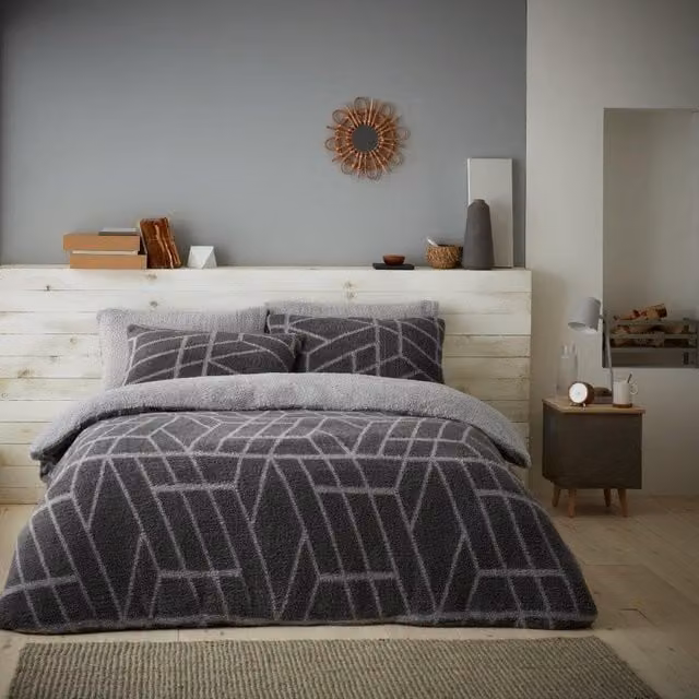 GAVENO CAVAILIA Charcoal Teddy Fleece Duvet Cover and Pillowcase Set, W/D/H: 180 x 200 cm