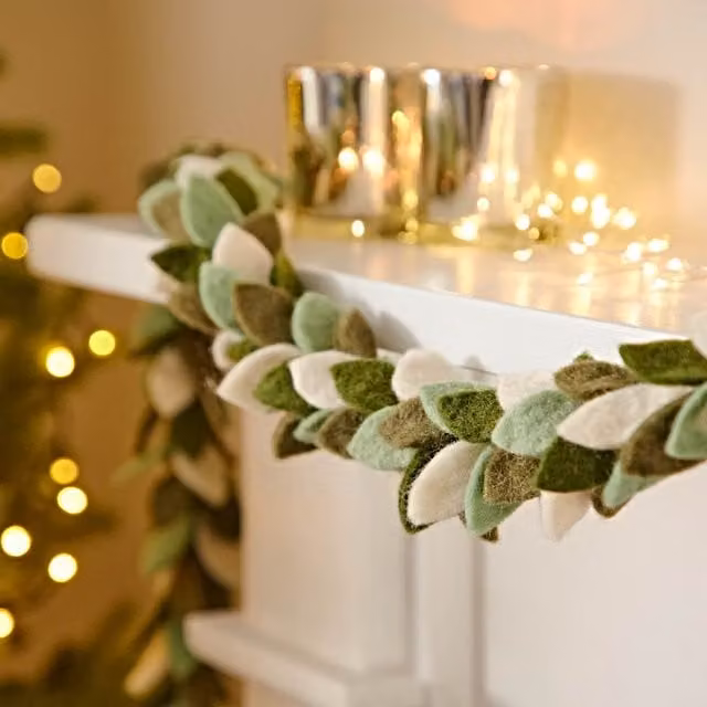 Paper High Green and White Felt Greenery Christmas Garland with Leaves