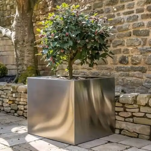 Tulipy Galvanised Steel Square Planter Tub, Silver, W: 60 cm, D: 60 cm, H: 60 cm – 1