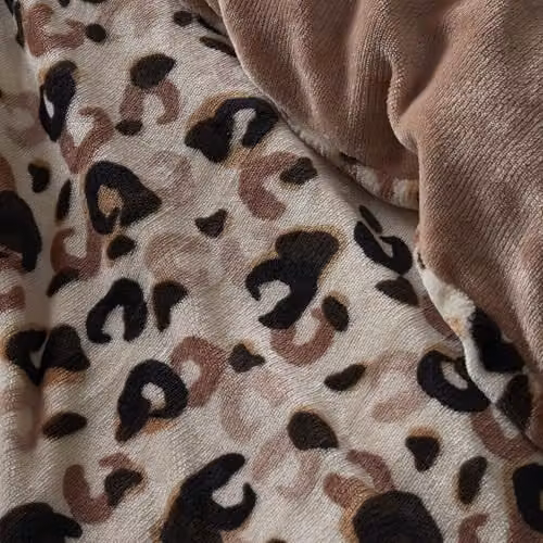 Fusion Leopard Print Reversible Duvet Cover and Pillowcase Set, Natural Beige Flannel Fleece Bedding, W/D/H: 230 x 230 x 220 cm – 4