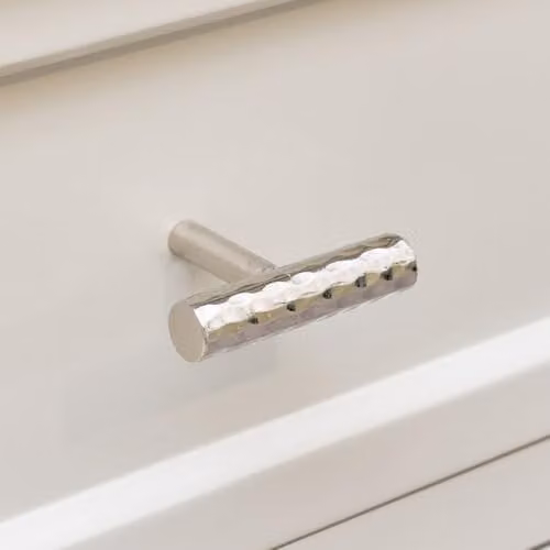 Melody Maison Polished Silver Metal Hammered Bar Drawer Pull Handle 5.5cm