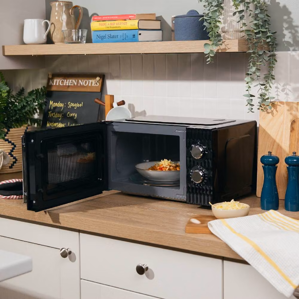 Russell Hobbs Honeycomb Bundle Set including Kettle, 4 Slice Toaster and Microwave in Black – 2