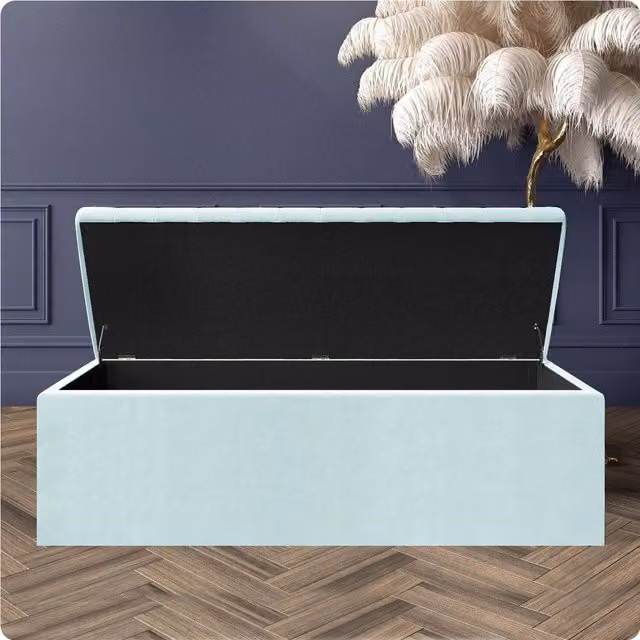 R&M Furnishers White Plush Velvet Striped Upholstered Blanket Chest and End of Bed Bench