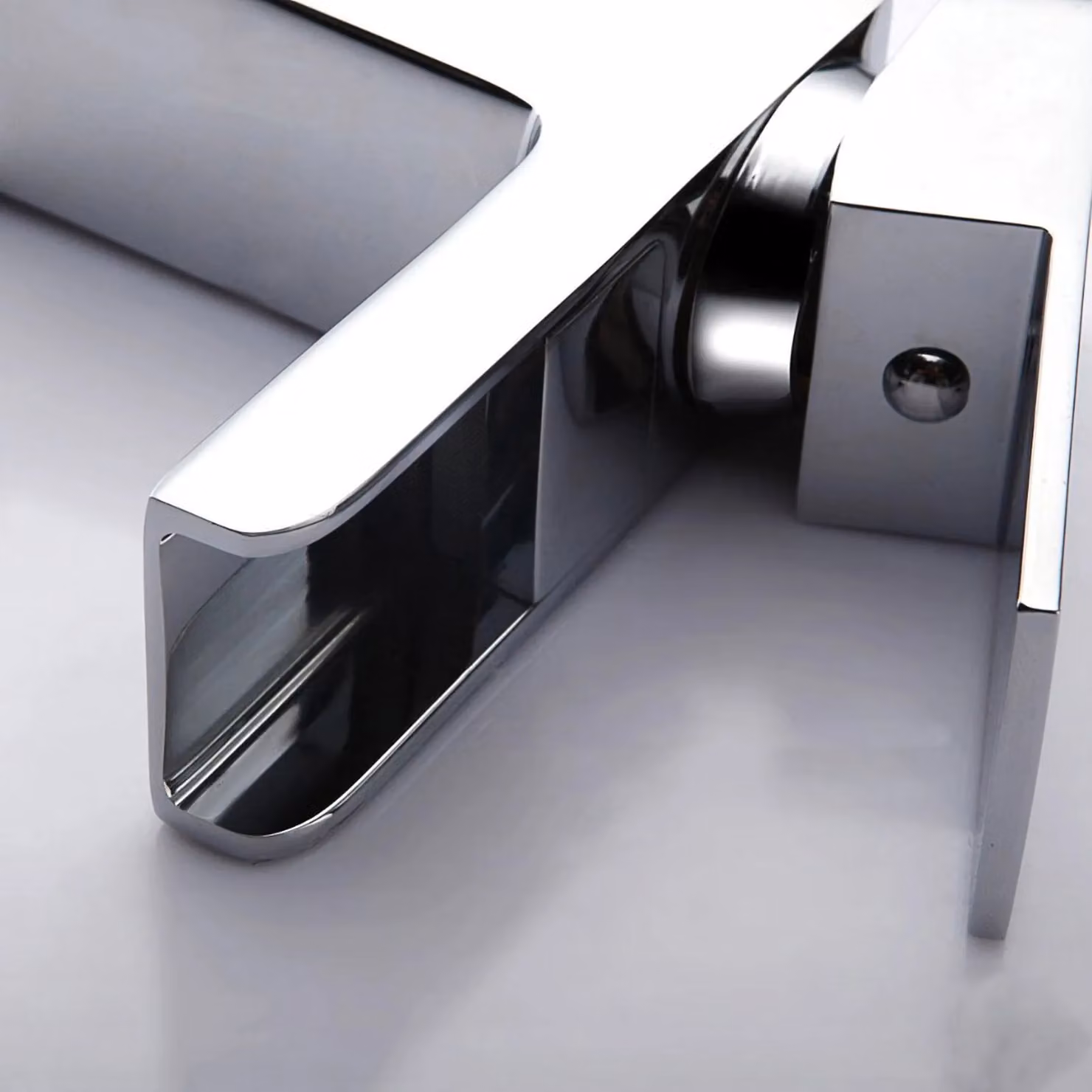 Nes Home Ozone Waterfall Brass Chrome Modern Cloakroom and Bath Filler Mixer Tap with Pop-up Waste in Silver – 3