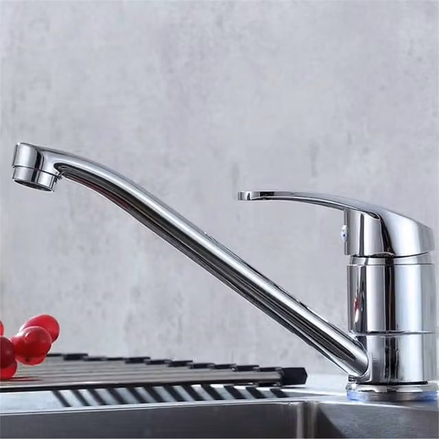 VOGREX Chrome Kitchen Mixer Tap with Single Lever and Swivel Spout in Silver