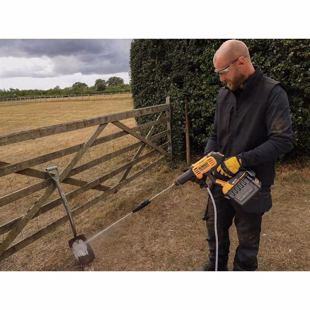 Dewalt XR FlexVolt 54V Power Cleaner DCMPW1000N-XJ in Yellow – 2