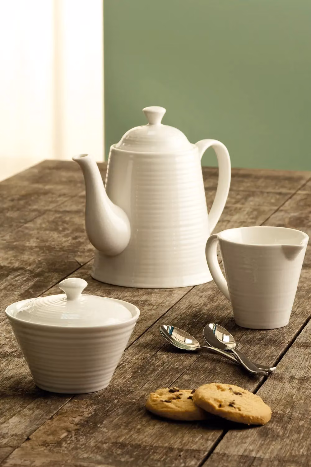 Belleek Living Ripple Porcelain Tea Service Set in White – 2