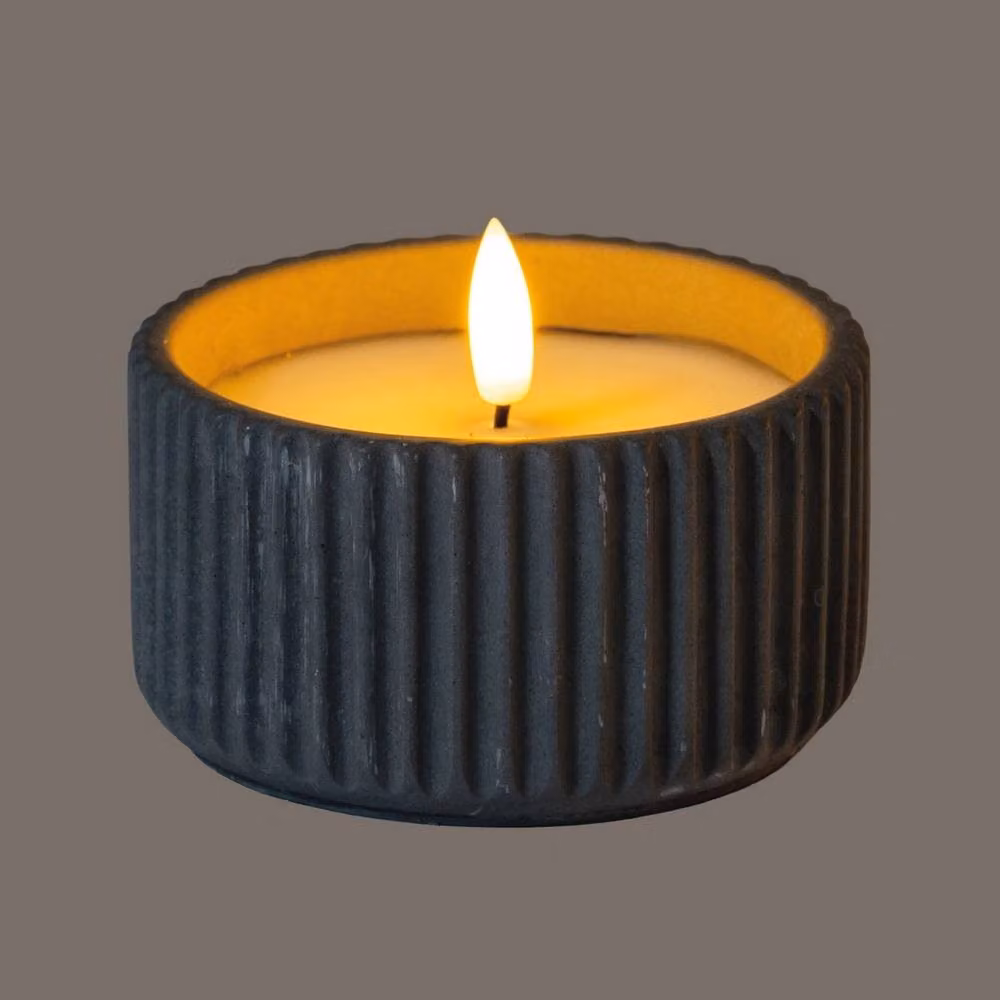 Lemon Pavilion Furniture and Decor Natural Glow Grey Ribbed Small LED Wax Candle, W: 9 cm, D: 9 cm, H: 5 cm – 2