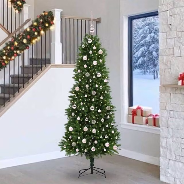 Berkfield Home Green PE Christmas Tree with 300 LEDs and Stand, Height: 240 cm