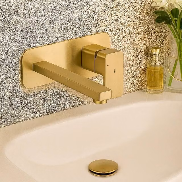Bathroom Kingdom Quadrado Single Lever Wall Mounted Square Basin Mixer Tap in Brushed Brass Gold