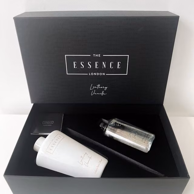 The Essence London Leathery Vanilla Gourmand Reed Diffuser Set, 750ml, White