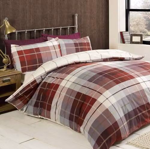 Rapport Home Lomond Red Checked Flannelette Cotton Duvet Cover Set with 2 Pillowcases W/D/H: 230 x 220 cm